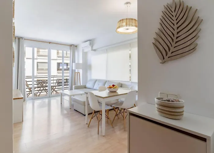 Calma Mediterraneo * マルベーリャ