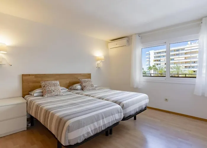 Calma Mediterraneo マルベーリャ