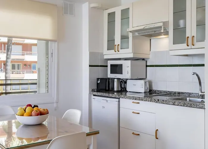 Calma Mediterraneo アパート